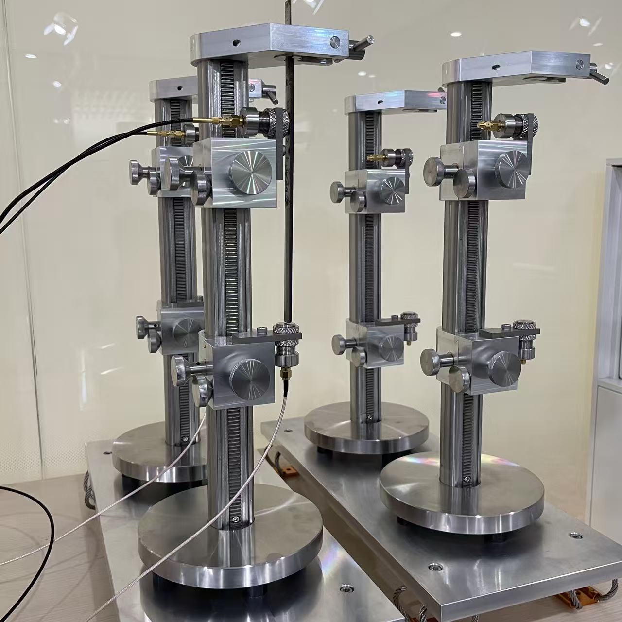 ODP 悬臂梁法材料阻尼测试分析系统